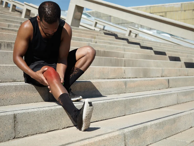 Chiropractic care for knee pain at Mountain Creek Chiropractic in Red Bank