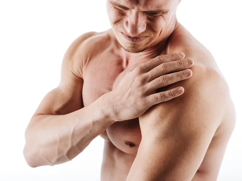 Mountain Creek Chiropractic treating rotator cuff injury in Red Bank